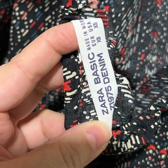 Zara Multi-color print Halter Top - Picture 2 of 6